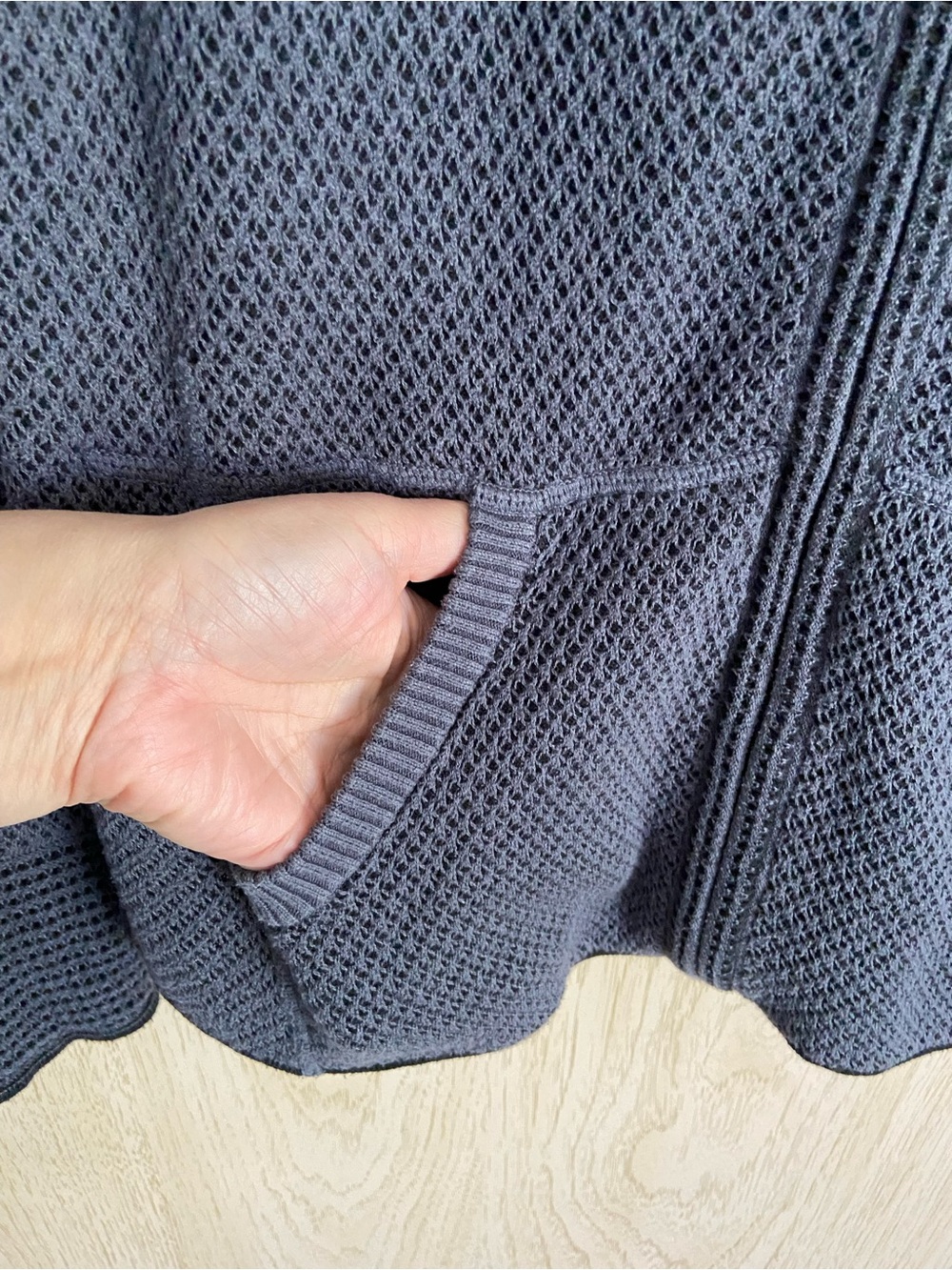 Title Nine SMALL Blue Grey Textured Hooded Full Zip Sweatshirt Mobetta Open - Picture 3 of 12
